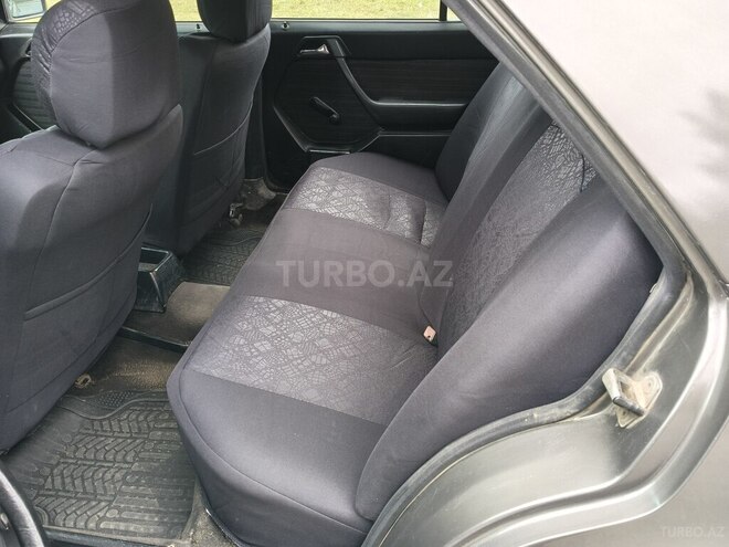 Mercedes 200 E 1992, 385,000 km - 2.0 л - Bakı