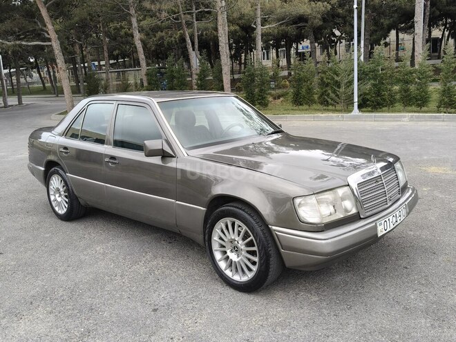 Mercedes 200 E 1992, 385,000 km - 2.0 л - Bakı