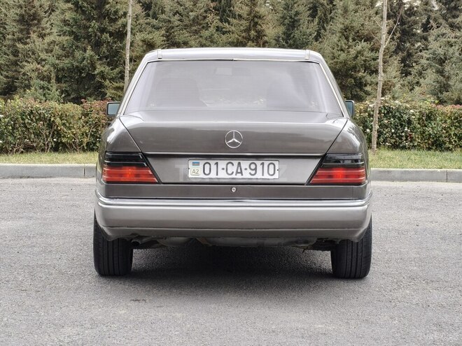 Mercedes 200 E 1992, 385,000 km - 2.0 л - Bakı
