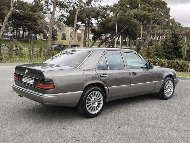 Mercedes 200 E 1992, 385,000 km - 2.0 л - Bakı