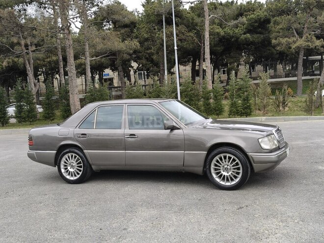 Mercedes 200 E 1992, 385,000 km - 2.0 л - Bakı