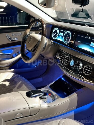 Mercedes-Maybach S 500 4MATIC-7