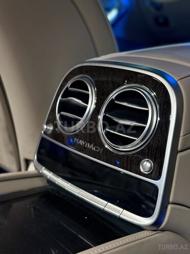 Mercedes-Maybach S 500 4MATIC-13
