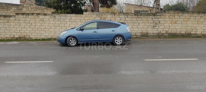 Toyota Prius 2008, 329,465 km - 1.5 л - Şəki