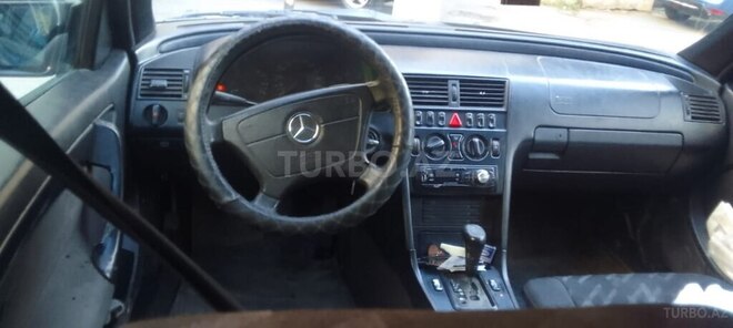Mercedes C 220 2000, 698,563 km - 2.2 l - Bakı