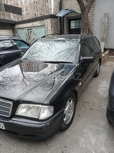 Mercedes C 220 2000, 698,563 km - 2.2 l - Bakı