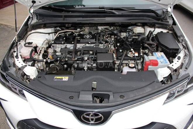 Toyota Corolla 2025, 30,000 km - 1.8 l - Bakı