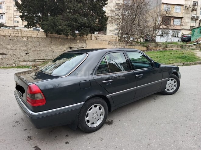 Mercedes C 220 1995, 258,654 km - 2.2 l - Bakı
