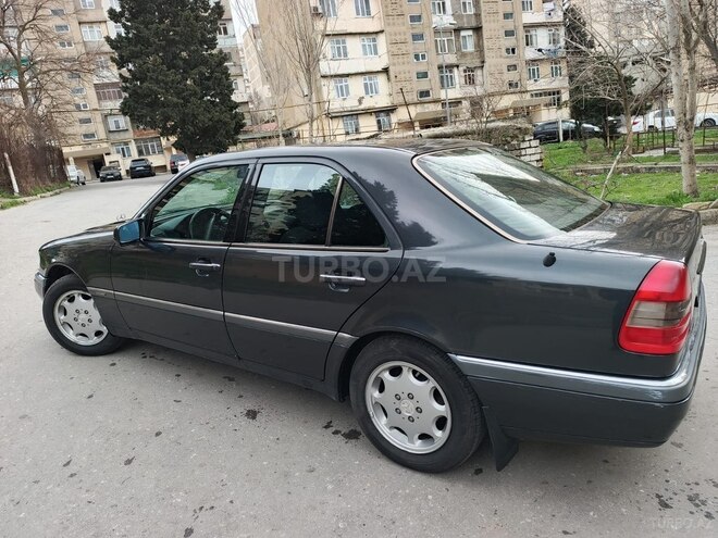 Mercedes C 220 1995, 258,654 km - 2.2 l - Bakı