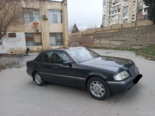 Mercedes C 220 1995, 258,654 km - 2.2 l - Bakı