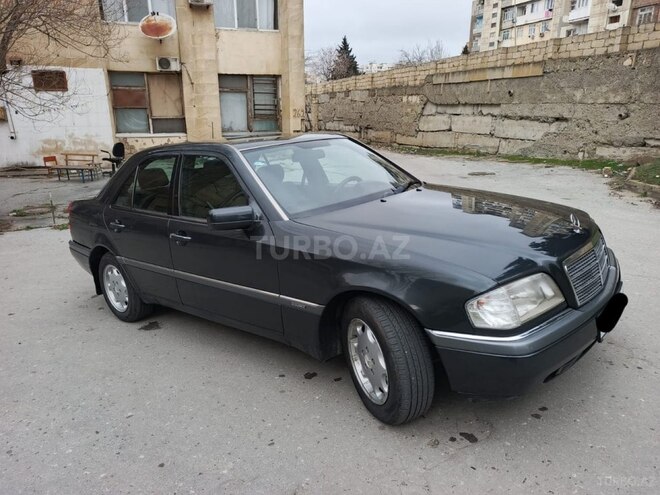 Mercedes C 220 1995, 258,654 km - 2.2 l - Bakı