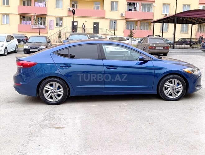 Hyundai Elantra 2016, 136,000 km - 2.0 l - Bakı