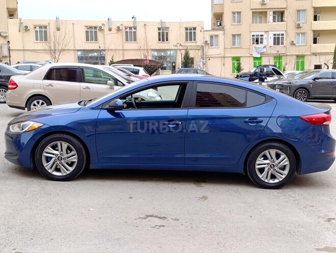 Hyundai Elantra 2016, 136,000 km - 2.0 l - Bakı