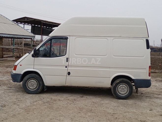 Ford Transit 2000, 740,000 km - 2.5 л - Kürdəmir