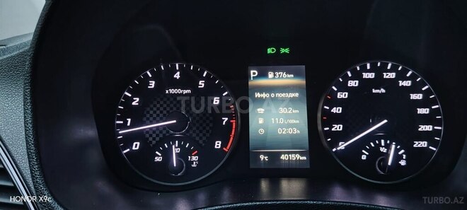 Hyundai Accent-16