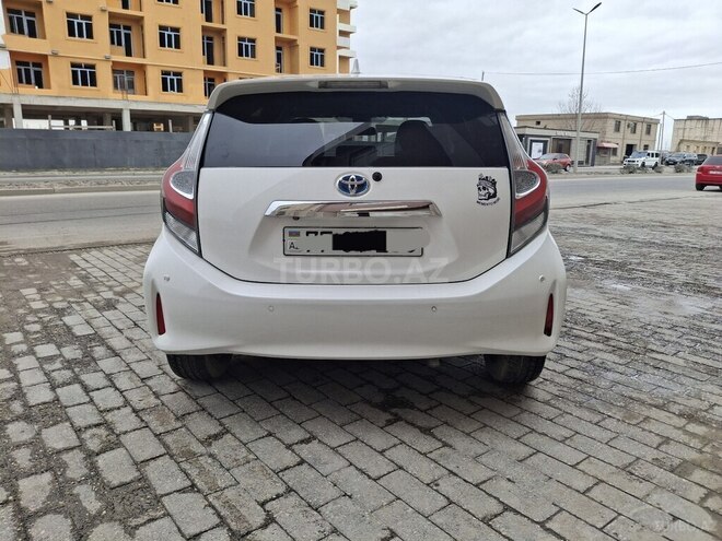 Toyota Aqua 2020, 180,000 km - 1.5 l - Bakı