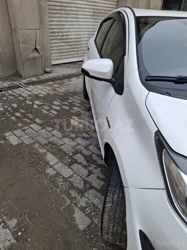 Toyota Aqua 2020, 180,000 km - 1.5 l - Bakı