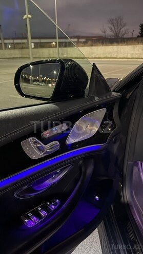 Mercedes  2019, 70,000 km - 3.0 л - Bakı