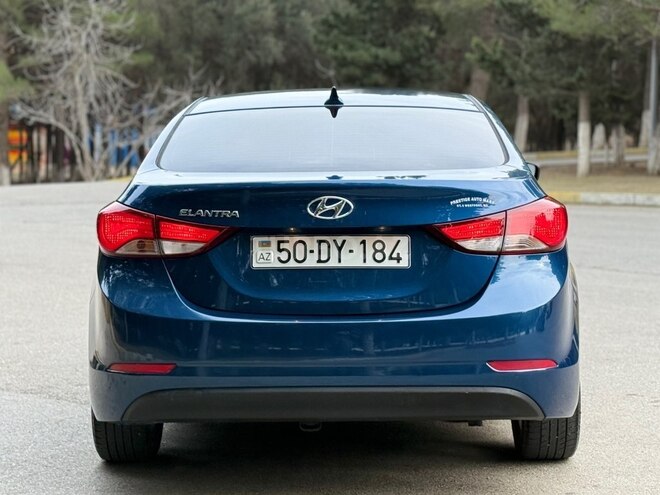 Hyundai Elantra 2016, 79,200 km - 1.8 l - Sumqayıt