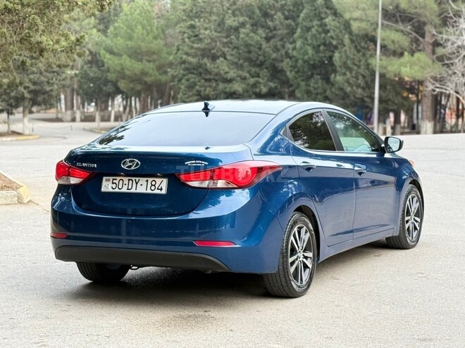 Hyundai Elantra 2016, 79,200 km - 1.8 l - Sumqayıt