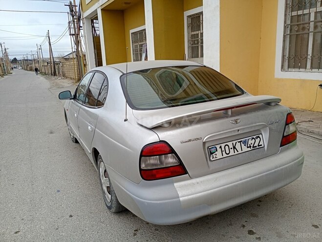 Daewoo Leganza-4