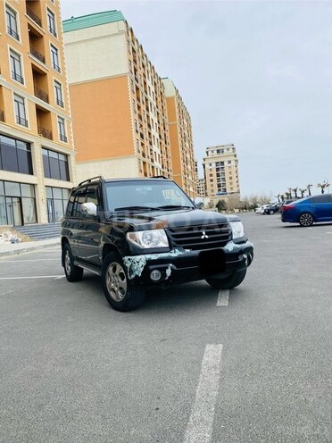 Mitsubishi Pajero io 2001, 250,000 km - 2.0 l - Sumqayıt