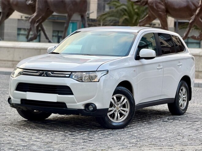 Mitsubishi Outlander 2013, 155,000 km - 2.4 l - Bakı