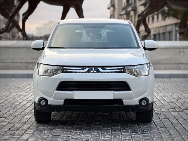 Mitsubishi Outlander 2013, 155,000 km - 2.4 l - Bakı