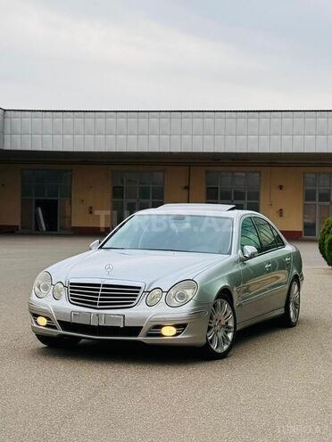 Mercedes E 350 2006, 249,000 km - 3.5 л - Saatlı