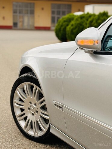 Mercedes E 350 2006, 249,000 km - 3.5 л - Saatlı