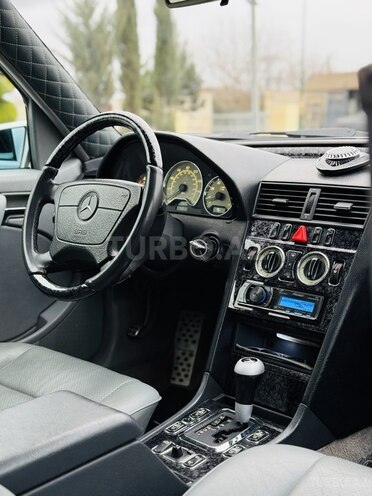 Mercedes C 230 1998, 168,191 km - 2.3 l - İmişli
