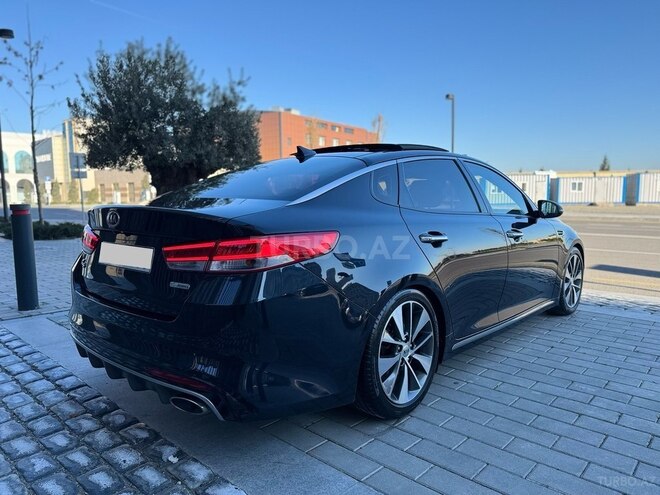 Kia K5-8