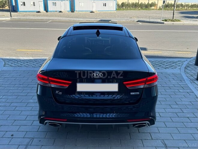 Kia K5-7