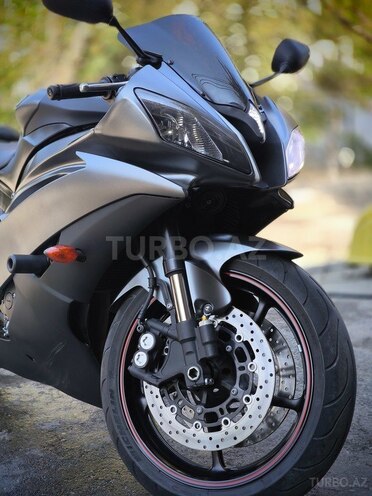 Yamaha YZF-R6-3