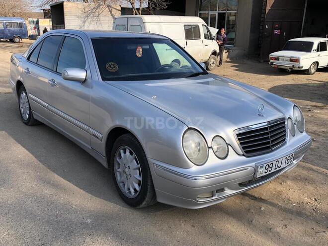 Mercedes E 240 2000, 214,583 km - 2.4 l - Qazax