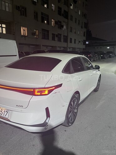 Changan Qiyuan A05 2025, 24,000 km - 1.5 l - Bakı