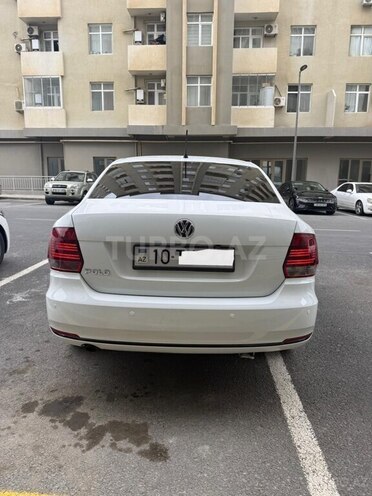 Volkswagen Polo 2019, 131,100 km - 1.6 l - Bakı