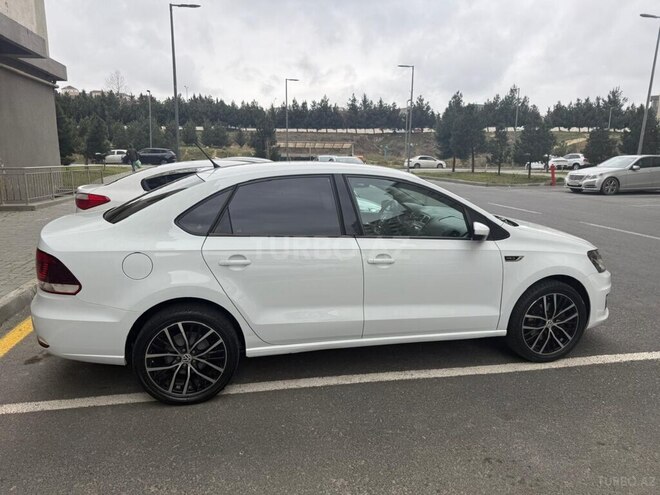 Volkswagen Polo 2019, 131,100 km - 1.6 l - Bakı