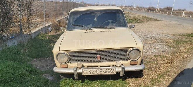 LADA (VAZ) 2102-1