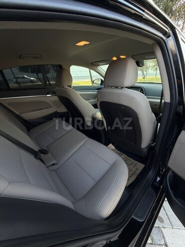 Hyundai Elantra 2019, 88,514 km - 2.0 л - Bakı