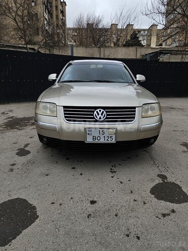 Volkswagen Passat 2004, 180,000 km - 1.8 l - Bakı