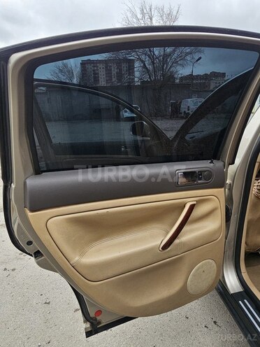 Volkswagen Passat 2004, 180,000 km - 1.8 l - Bakı