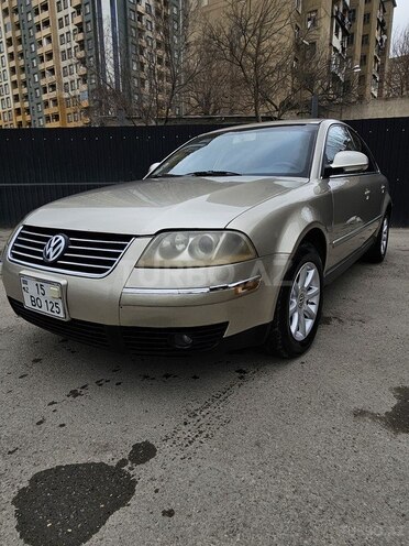 Volkswagen Passat 2004, 180,000 km - 1.8 l - Bakı