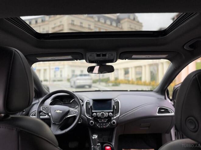 Chevrolet Cruze-10