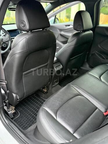 Chevrolet Cruze-17