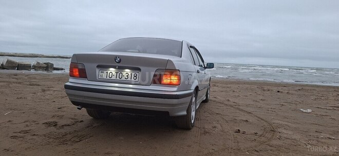 BMW 318 1996, 400,000 km - 1.8 l - Bakı
