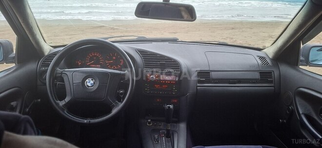 BMW 318 1996, 400,000 km - 1.8 l - Bakı