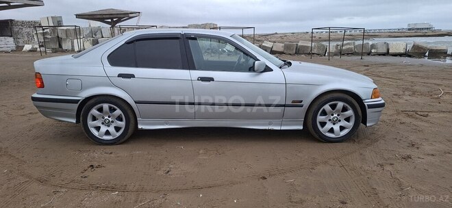 BMW 318 1996, 400,000 km - 1.8 l - Bakı