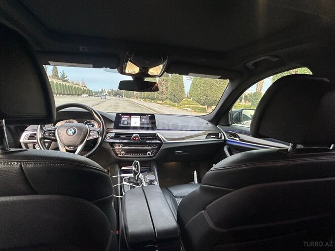 BMW 530-9