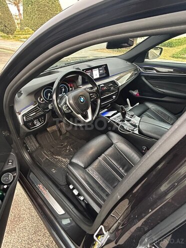 BMW 530-8